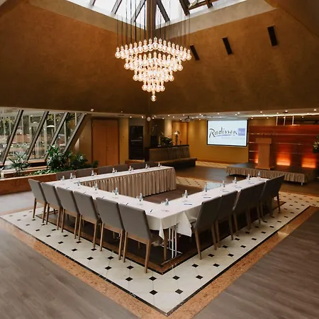 Radisson Blu Ridzene Hotel, Рига
