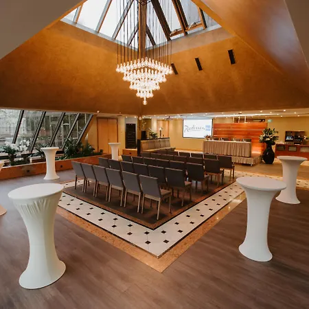 Radisson Blu Ridzene Hotel, Viesnīca Riga